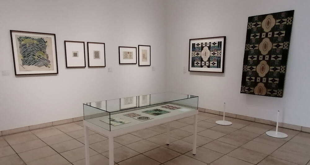 Raum 2: Reformbewegungen im Kunstgewerbe