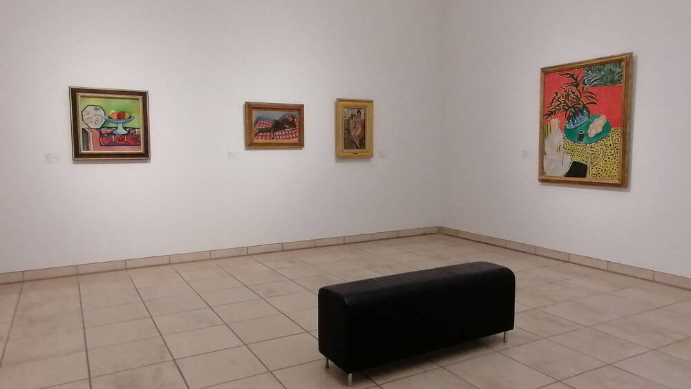Raum 3: Gemusterte Flächen im Interieur