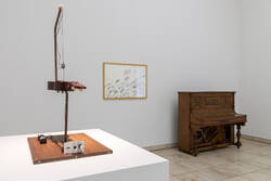 Raum 3: Antikunst - Fluxus und Happening
